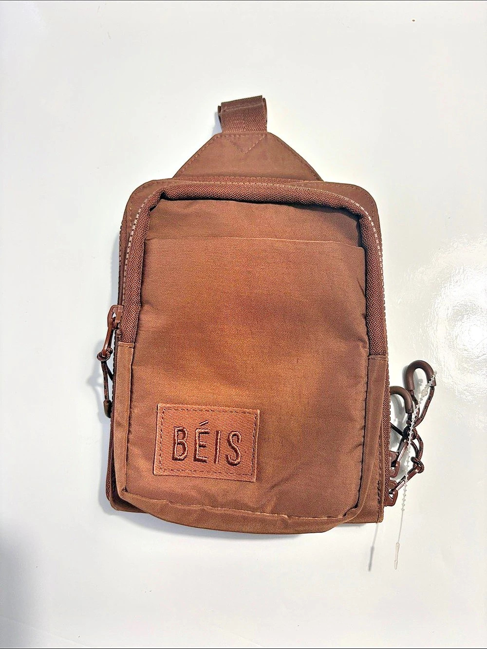 BÉIS Crossbody Bag in Brown